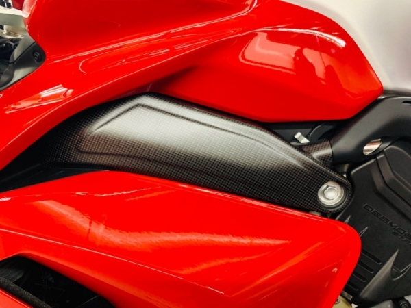 Carbon Frame Covers left and right Panigale V4 R / Anniversario